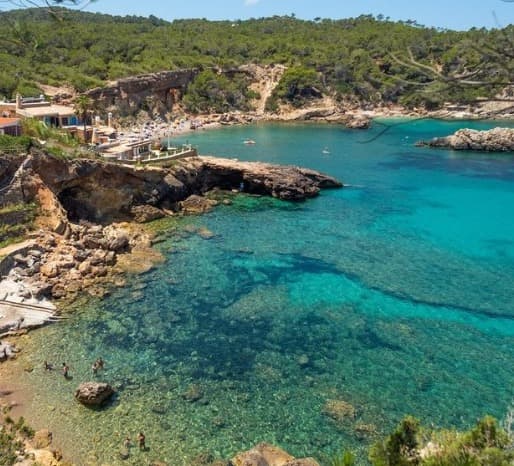 Cala Xarraca & Portinatx — tour en moto de agua en Ibiza
